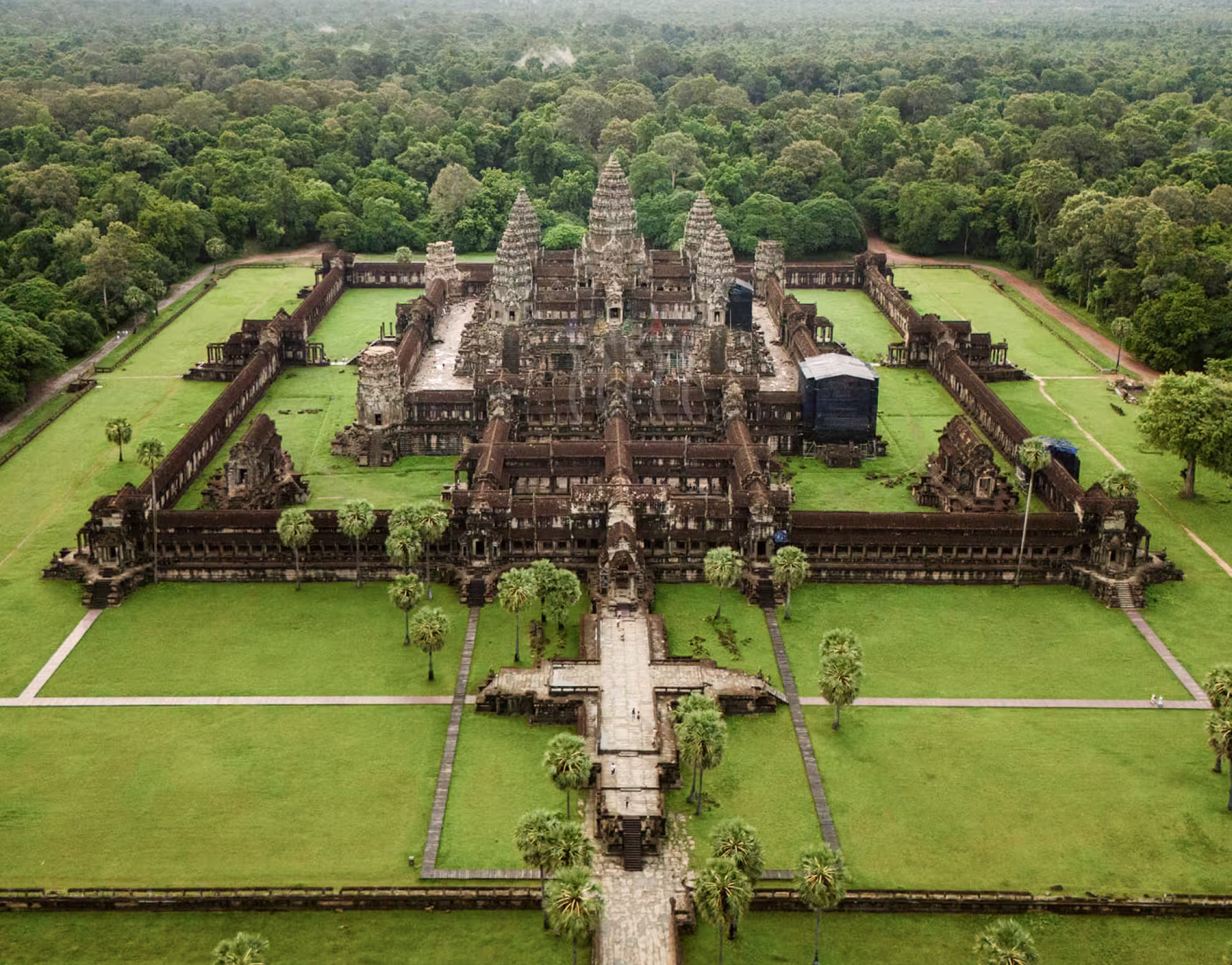 Angkor Wat Sunrise & Small Circuit