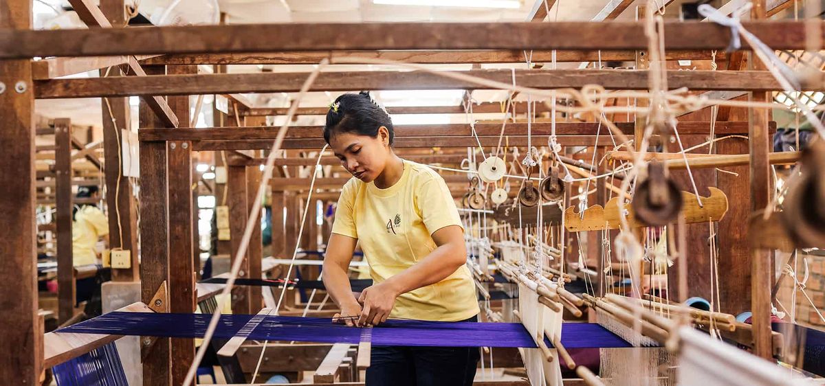 Artisans Angkor Silk Farm Tour