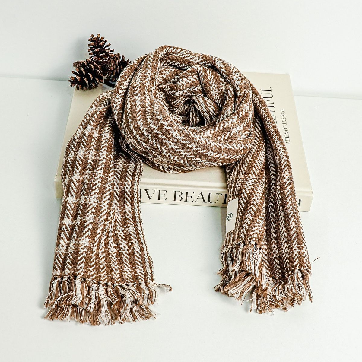 HANDWOVEN SCARF - Brown & White — image 1