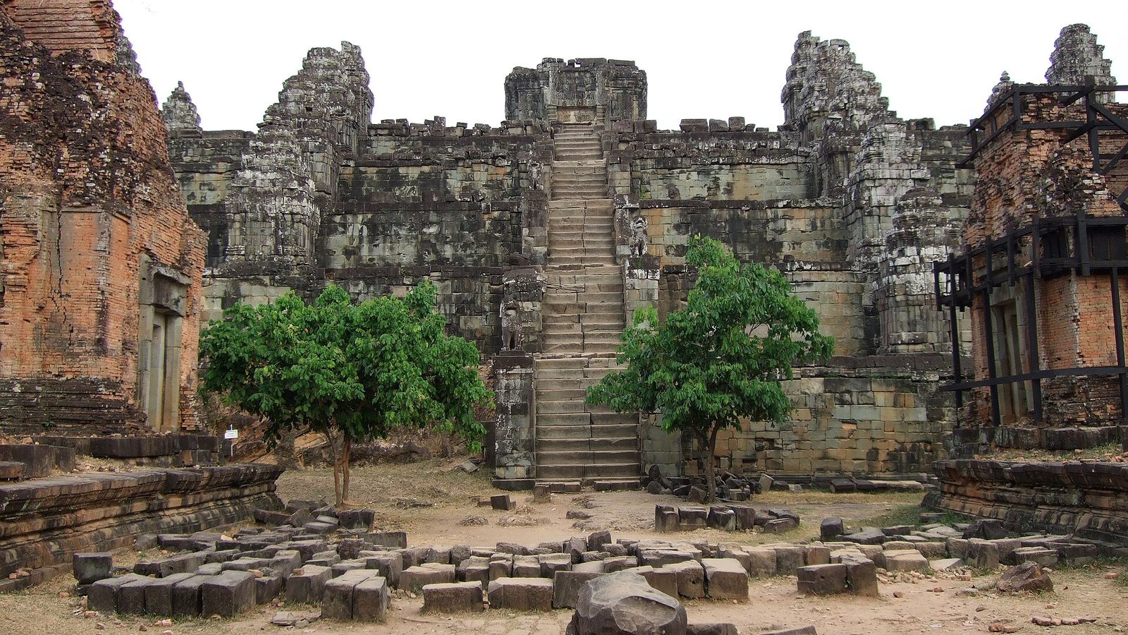 Phnom Bakheng