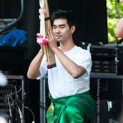 wp:org:wp-content/uploads/2024/08/05132246/Robam-Ken-Ken-Dance-1.jpg