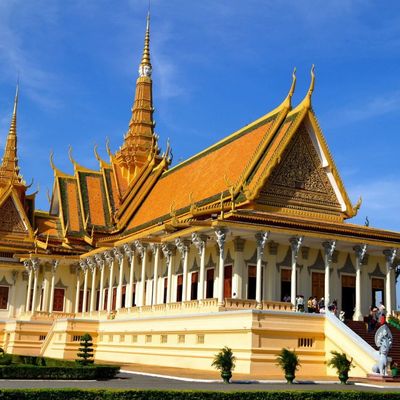 wp:org:wp-content/uploads/2024/08/10144911/Cambodia-Royal-Palace-1.jpg