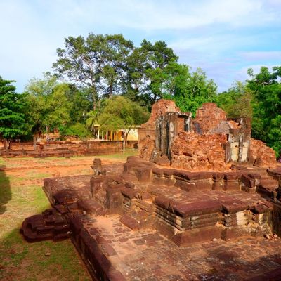 wp:org:wp-content/uploads/2024/08/17084404/Bakong-Temple-2.jpg