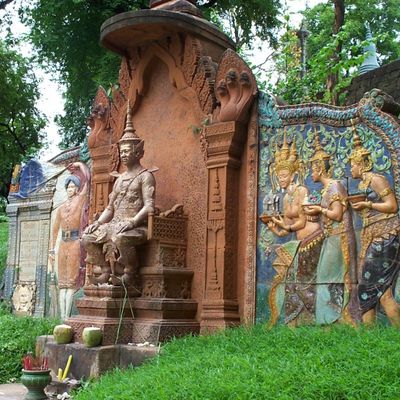 wp:org:wp-content/uploads/2024/08/10143520/Wat-Phnom-1.jpg