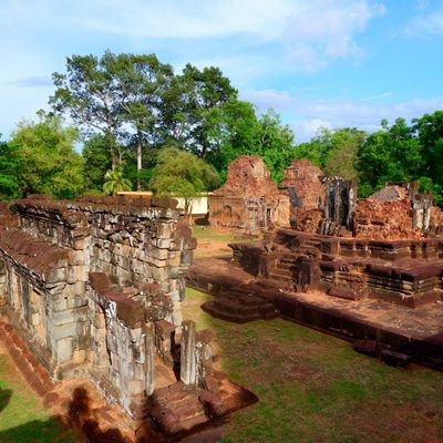 wp:org:wp-content/uploads/2024/08/17084408/Bakong-Temple.jpg