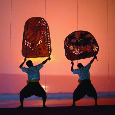 wp:org:wp-content/uploads/2024/08/05134542/Sbaek-Lakhaoun-Khmer-Shadow-Theatre-5.jpg