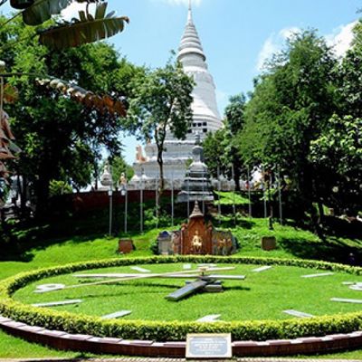 wp:org:wp-content/uploads/2024/08/10143531/Wat-Phnom.jpg