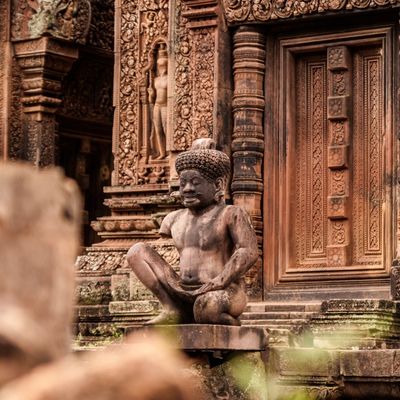 wp:org:wp-content/uploads/2024/08/10123645/Banteay-Srei-Temple-4.jpg