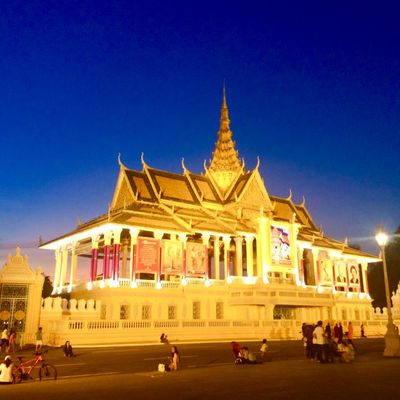 wp:org:wp-content/uploads/2024/08/10144924/Cambodia-Royal-Palace-4.jpg