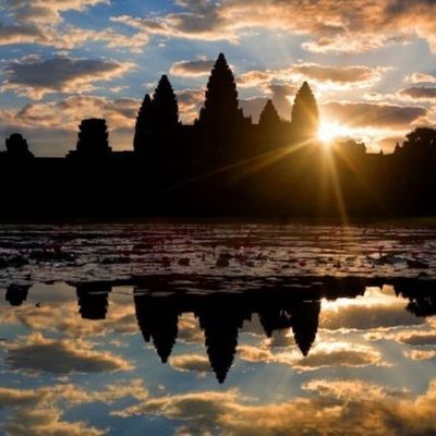 wp:org:wp-content/uploads/2024/08/10115146/Angkor-Wat-2.jpg