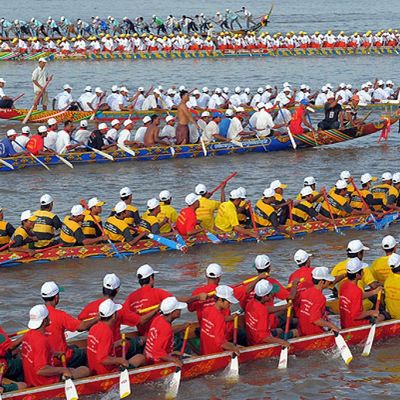 wp:org:wp-content/uploads/2024/08/04075952/Water-Festival.jpg