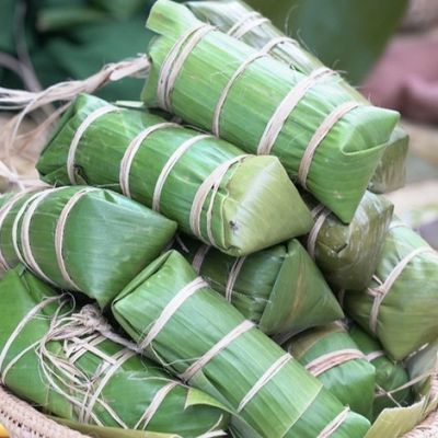wp:org:wp-content/uploads/2024/08/10104350/Khmer-snack-Num-Ansorm-6.jpg
