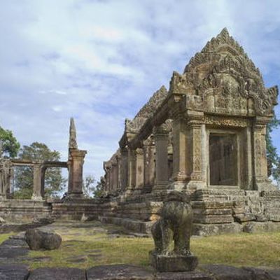 wp:org:wp-content/uploads/2024/08/10124433/Preah-Vihear-temple-1.jpg